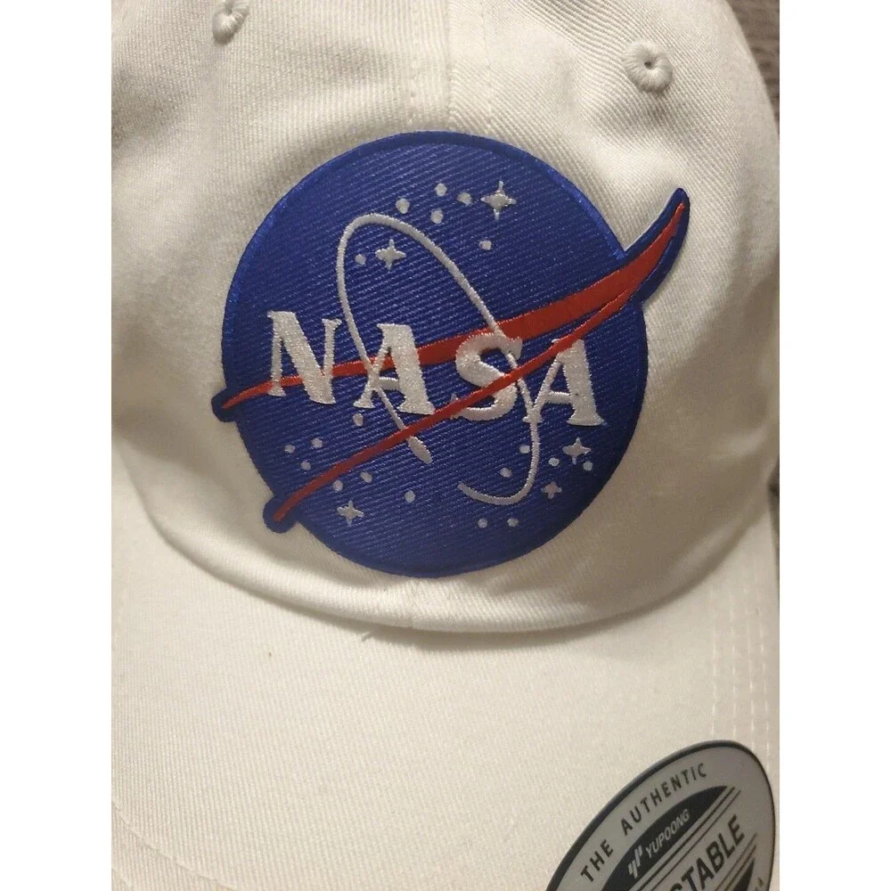 The Classics NASA Science Hat White With NASA Logo Brand New Unisex Adults Kids
